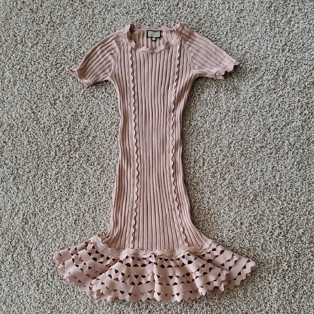 Posh MIA Pink knit dress - Picture 2 of 9